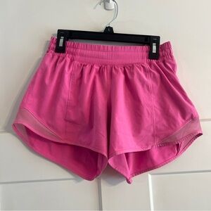 Lululemon Hotty Hot Shorts, Size 4, Hot Pink, Good Condition 🩷🩷🩷